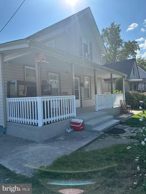 313 W Wood St, Vineland, NJ 08360
