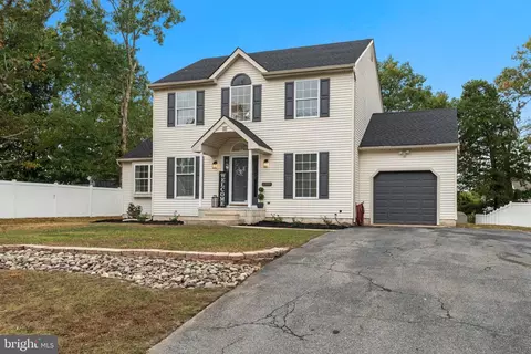 1340 Gordons Pl, Vineland, NJ 08360