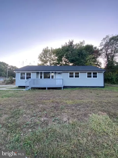 7806 Raymond Dr, Millville, NJ 08332