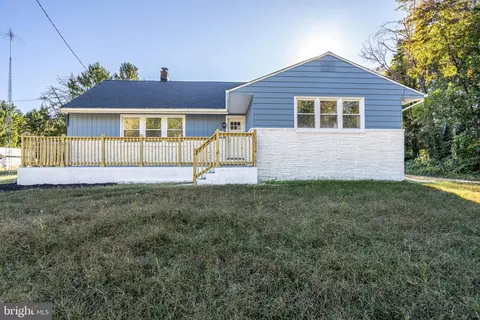 617 Carmel Rd, Millville, NJ 08332
