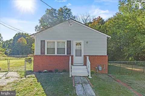 317 Evergreen Rd, Millville, NJ 08332