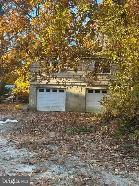 231 Carmel Rd, Millville, NJ 08332