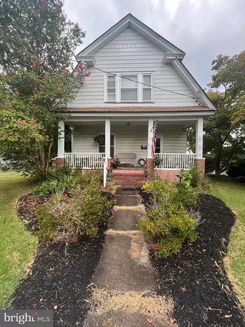 838 S 2nd St, Millville, NJ 08332