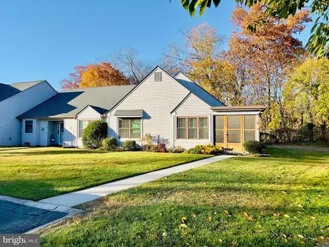 735 S Main Rd #3, Vineland, NJ 08360