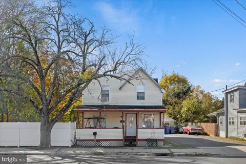 623 W Main St, Millville, NJ 08332