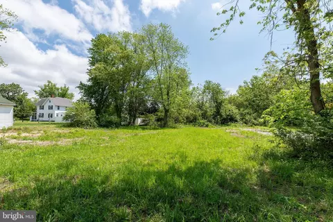 2408 Lincoln St, Port Norris, NJ 08349