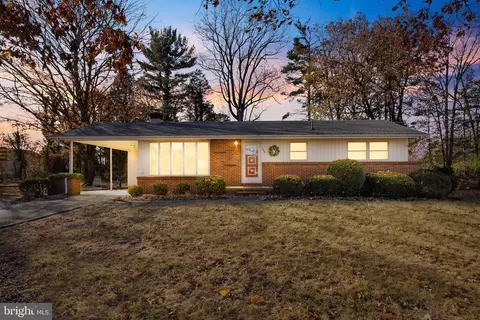 1596 Allen Ave, Vineland, NJ 08360