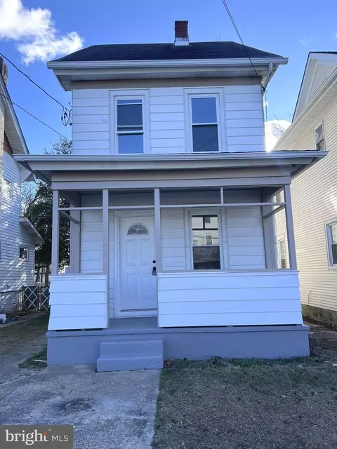 219 Howard St, Millville, NJ 08332