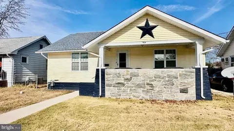904 Sassafras St, Millville, NJ 08332