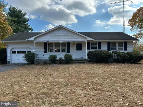 3127 Cedarville Rd, Millville, NJ 08332