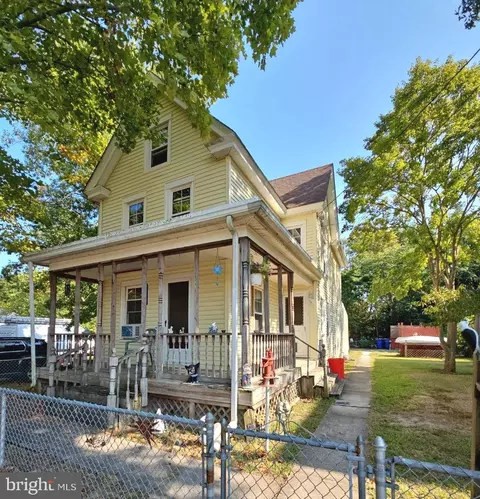 1328 Canal St, Millville, NJ 08332