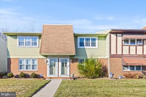 1964 E Oak Rd #N2, Vineland, NJ 08361