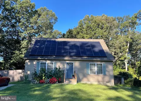 421 Evergreen Rd, Millville, NJ 08332
