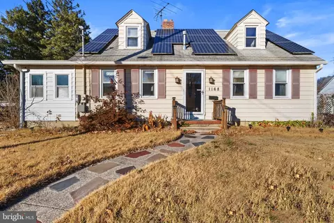 1168 New Pear St, Vineland, NJ 08360