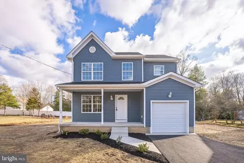 63 N Valley Ave, Vineland, NJ 08360