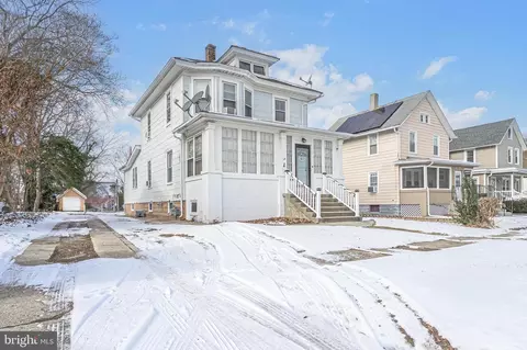 14 N Myrtle St, Vineland, NJ 08360