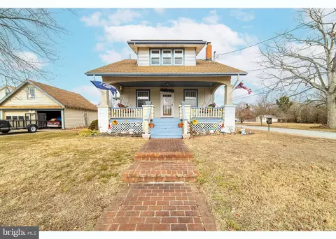 6610 Brown St, Port Norris, NJ 08349