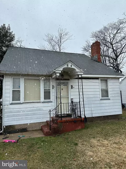 804 N 6th St, Millville, NJ 08332