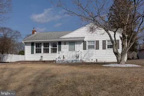 21 Hopewell Rd, Bridgeton, NJ 08302