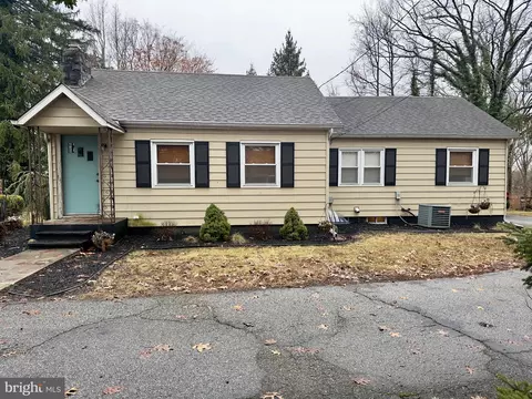 104 Laurel Heights Dr, Bridgeton, NJ 08302