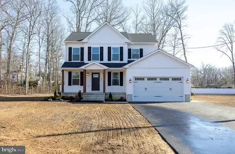 2297 Swan Dr, Vineland, NJ 08361