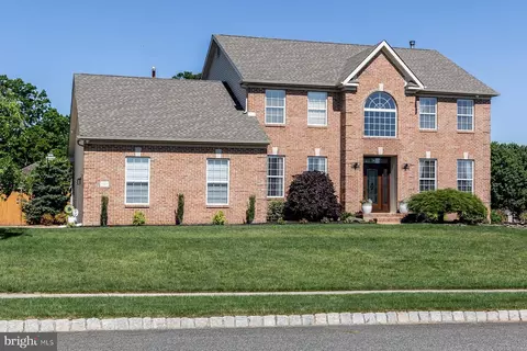 1730 Tori Ln, Vineland, NJ 08361