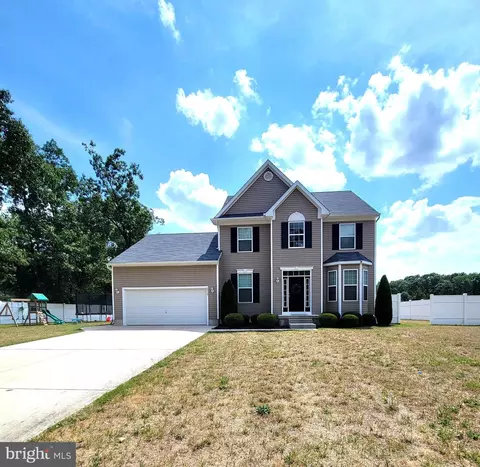 2717 London Ln, Vineland, NJ 08361
