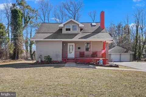 1137 E Park Ave, Vineland, NJ 08360