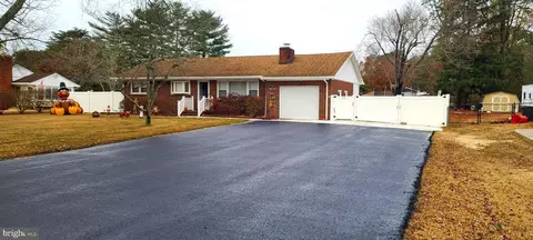18 Court Blvd, Millville, NJ 08332