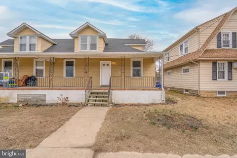 712 N 5th St, Millville, NJ 08332