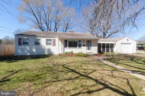 10 Kirby Ave, Bridgeton, NJ 08302
