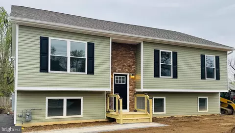 109 Oxford W, Vineland, NJ 08360