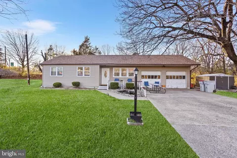 4266 S Lincoln Ave, Vineland, NJ 08361