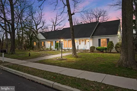 1763 Fairmount Ave, Vineland, NJ 08361