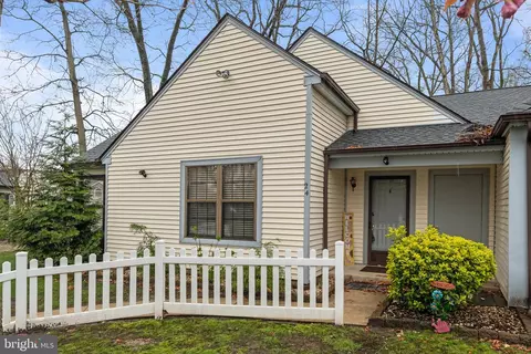 735 S Main Rd #24, Vineland, NJ 08360