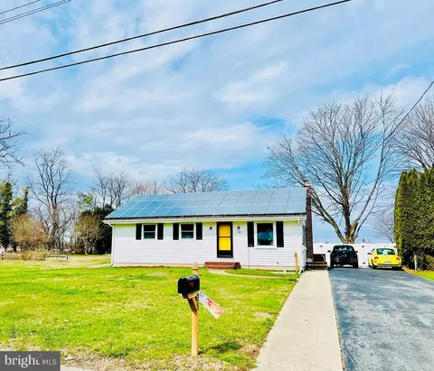 25 Davis Ave, Bridgeton, NJ 08302