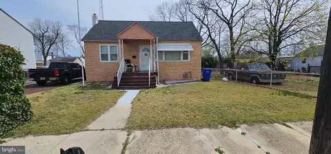 803 7th St N, Millville, NJ 08332