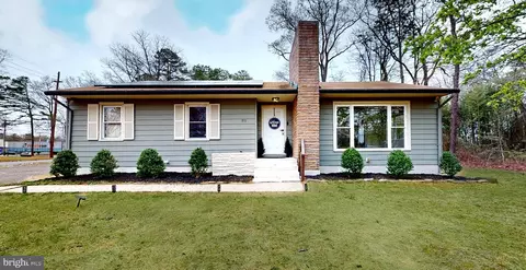 911 N 10th St, Millville, NJ 08332