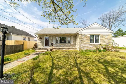 4 8th St N, Millville, NJ 08332