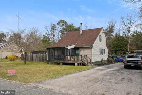 108 River Dr, Millville, NJ 08332