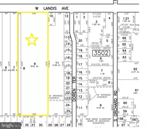 W Landis Avenue, Vineland, NJ 08360