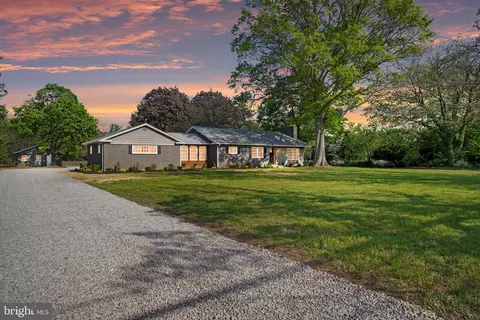 219 S Spring Rd, Vineland, NJ 08361
