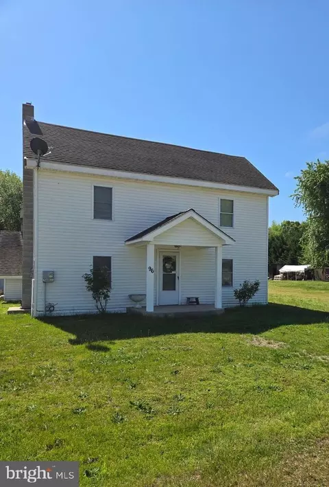 96 Main St, Heislerville, NJ 08324