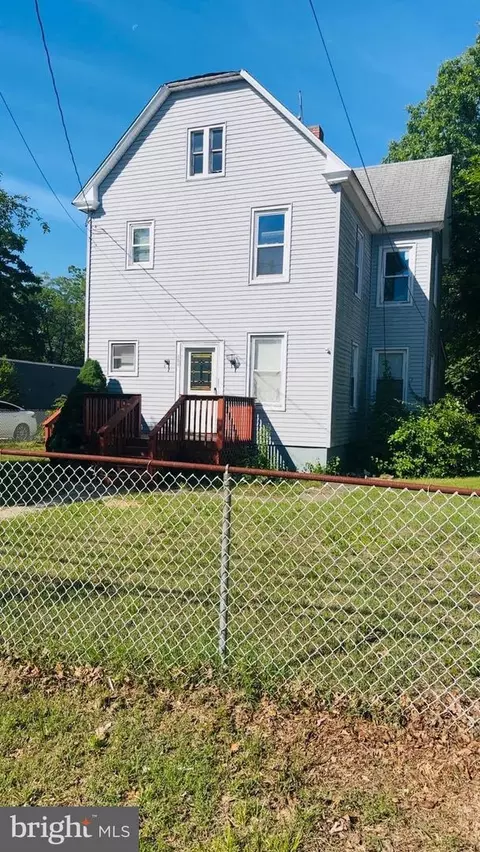 840 S 2nd St, Millville, NJ 08332