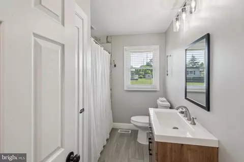 Bath - 10 Button Mill Rd, Bridgeton, NJ 08302 photo 1 of 1