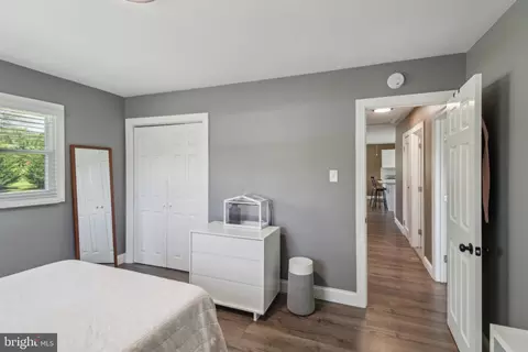 Entry Way - 10 Button Mill Rd, Bridgeton, NJ 08302 photo 4 of 5