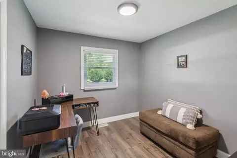 Entry Way - 10 Button Mill Rd, Bridgeton, NJ 08302 photo 5 of 5