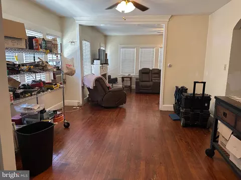 Living - 273 W Commerce St Ext, Bridgeton, NJ 08302 photo 1 of 1