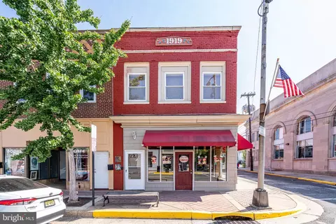 101 N High St, Millville, NJ 08332