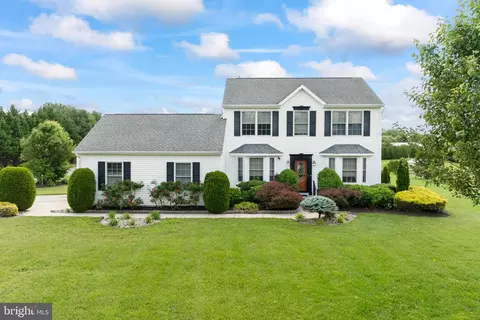 1219 N Valley Ave, Vineland, NJ 08360